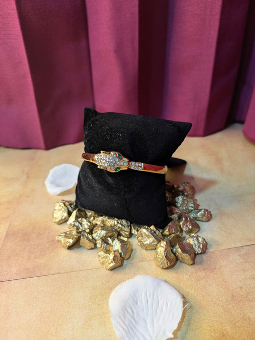 Brazalete modelo AZARA