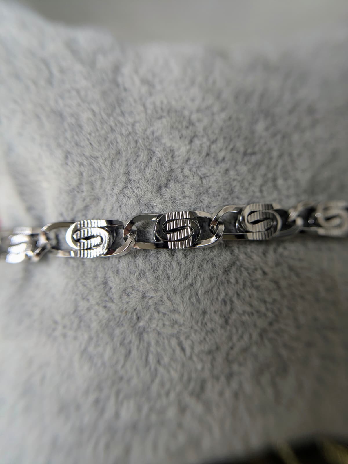 Pulsera modelo CARABELLE