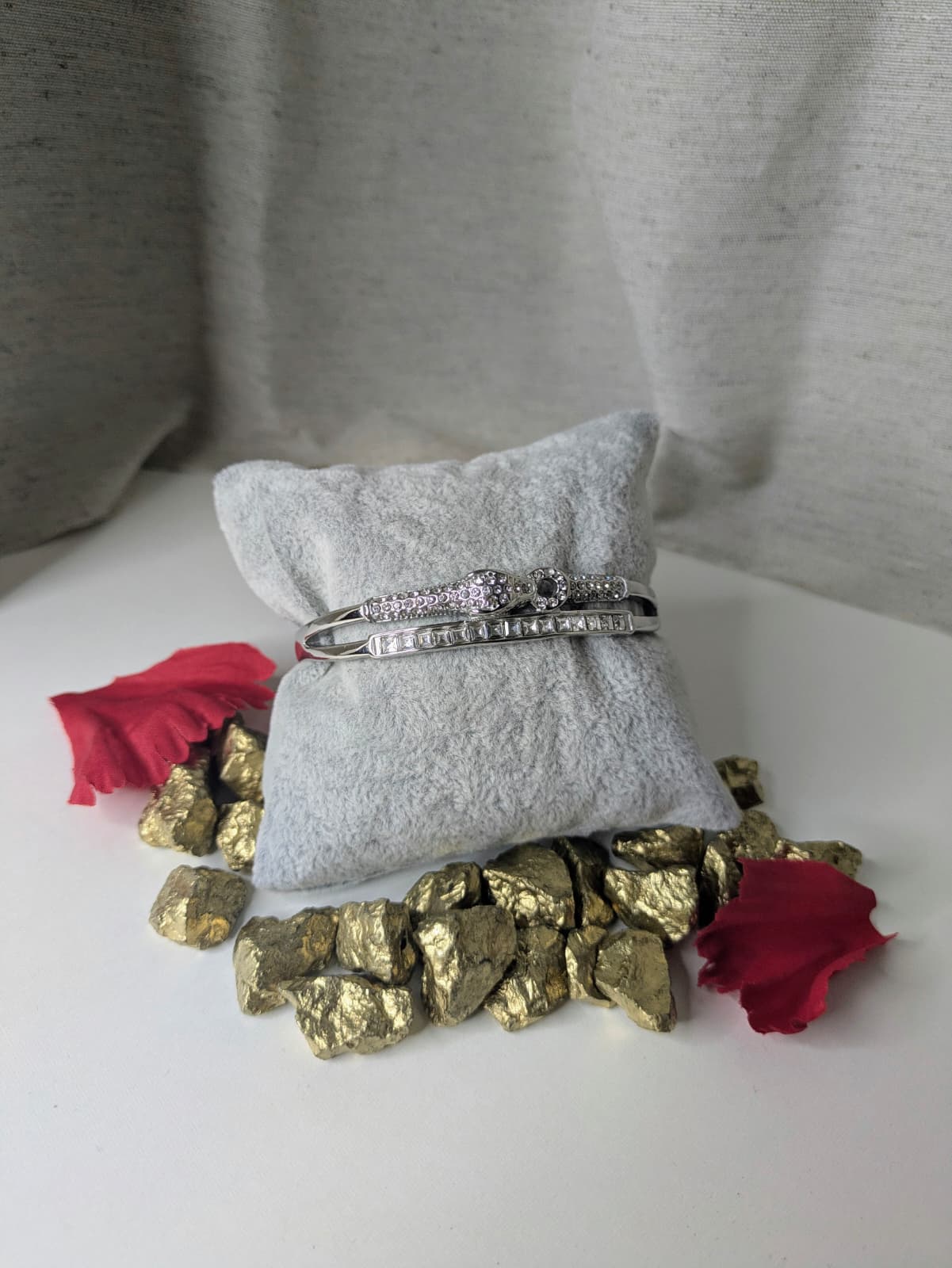 Brazalete modelo JET-SET