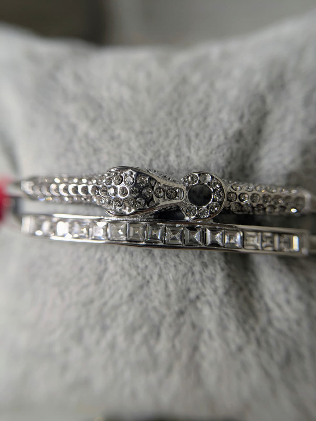 Brazalete modelo JET-SET