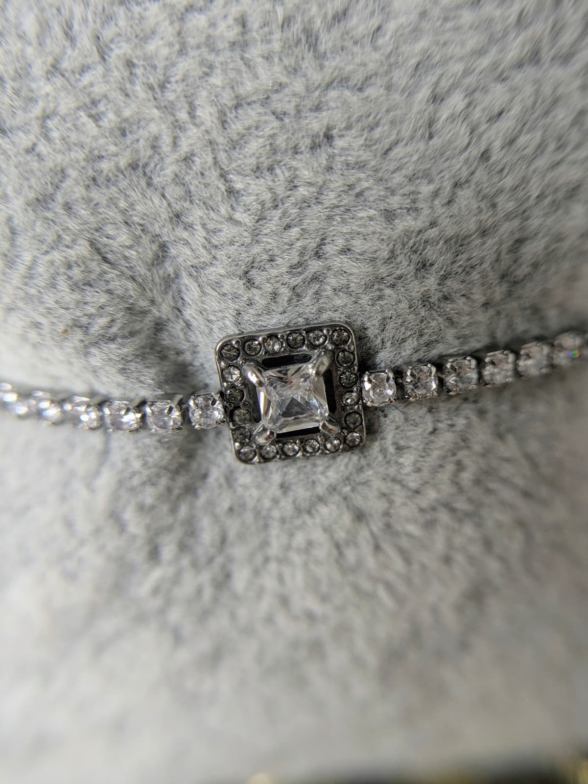 Pulsera modelo LISANDRE