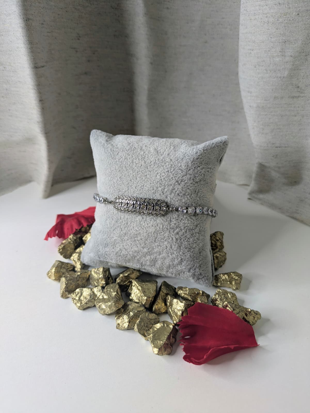 Pulsera modelo LUNIVELLE