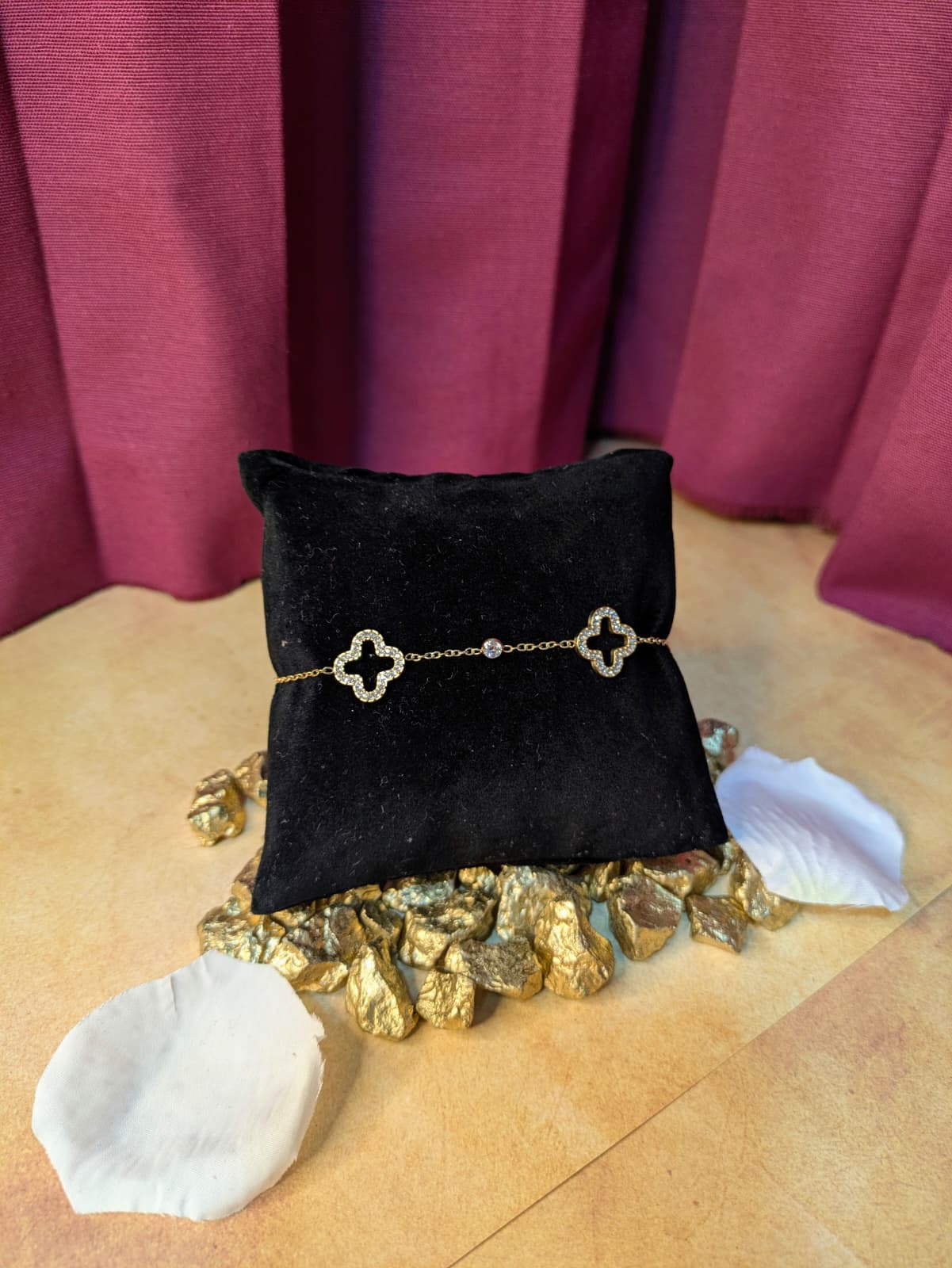 Pulsera modelo LYSEA