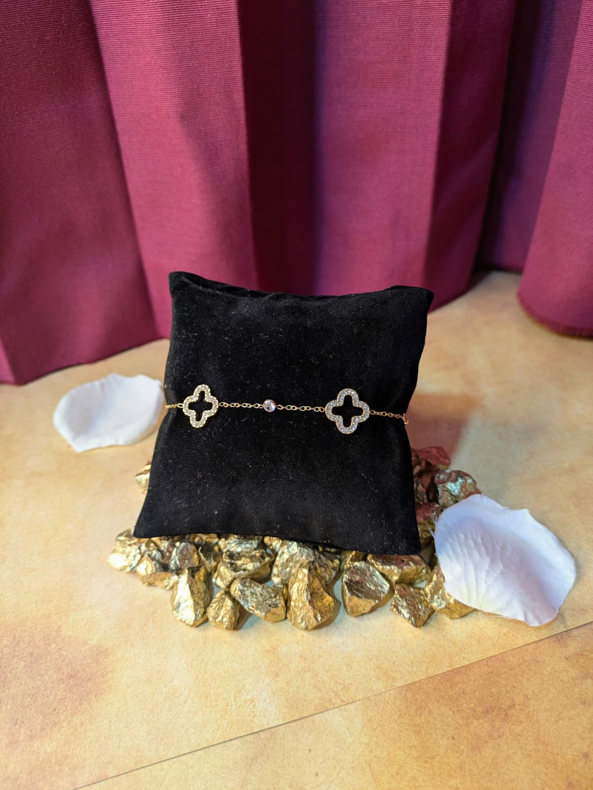 Pulsera modelo LYSEA