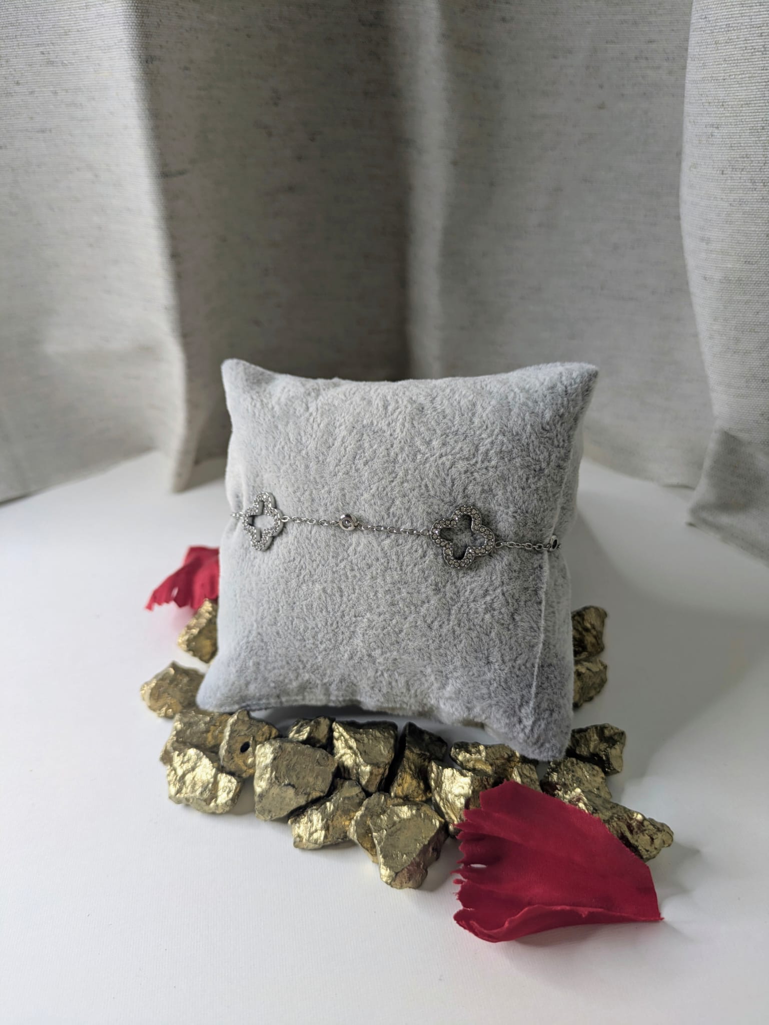 Pulsera modelo LYSEA