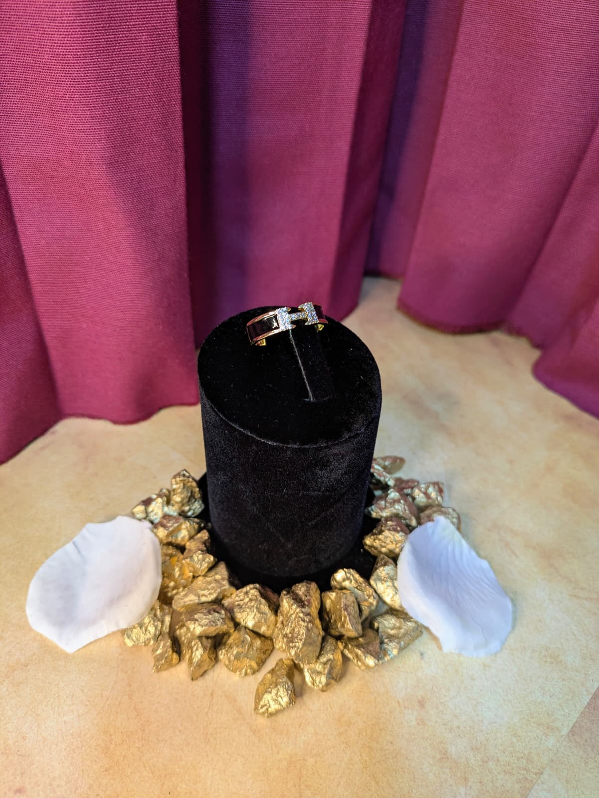 Sortija modelo SAREL