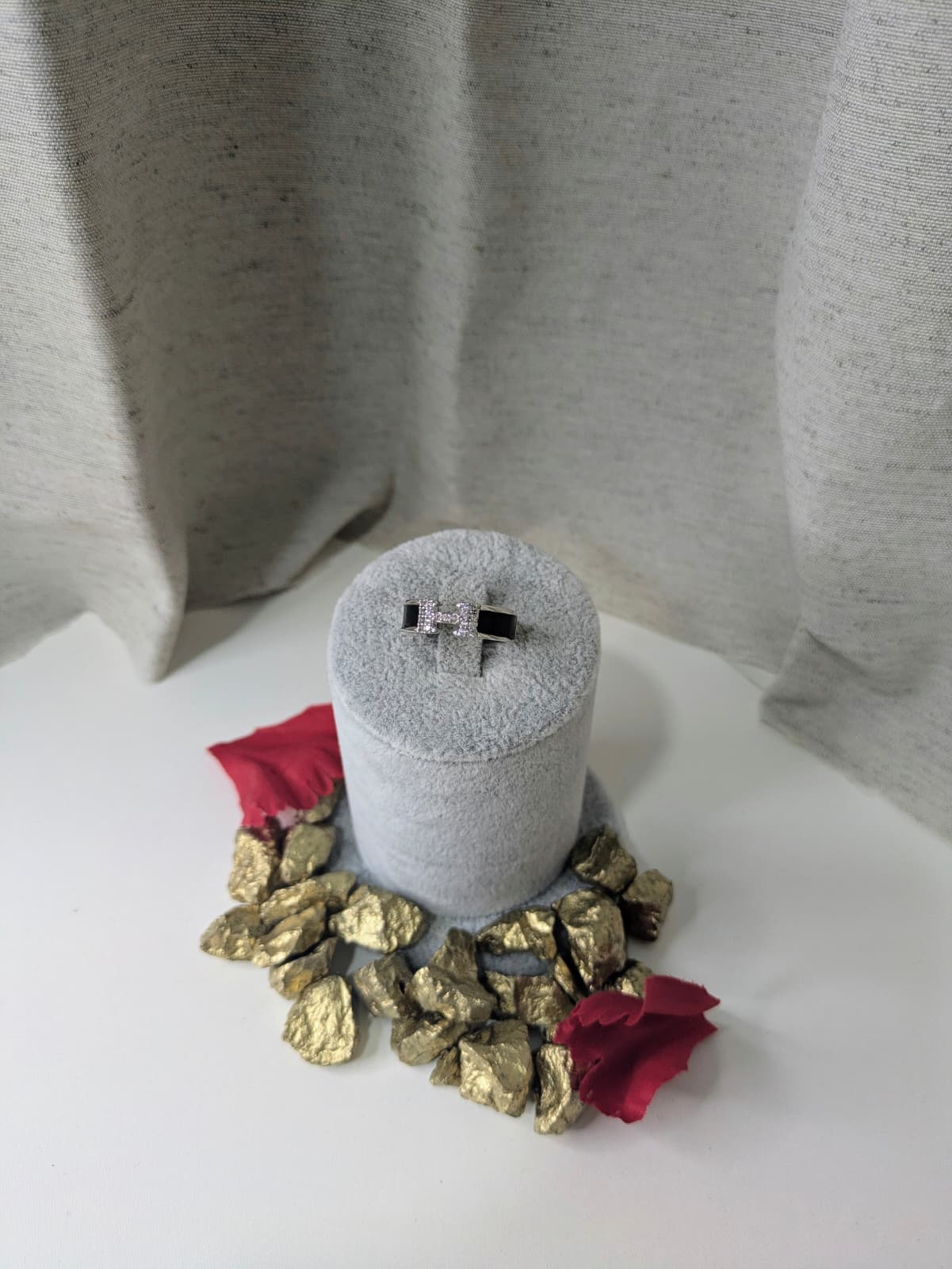 Sortija modelo SAREL