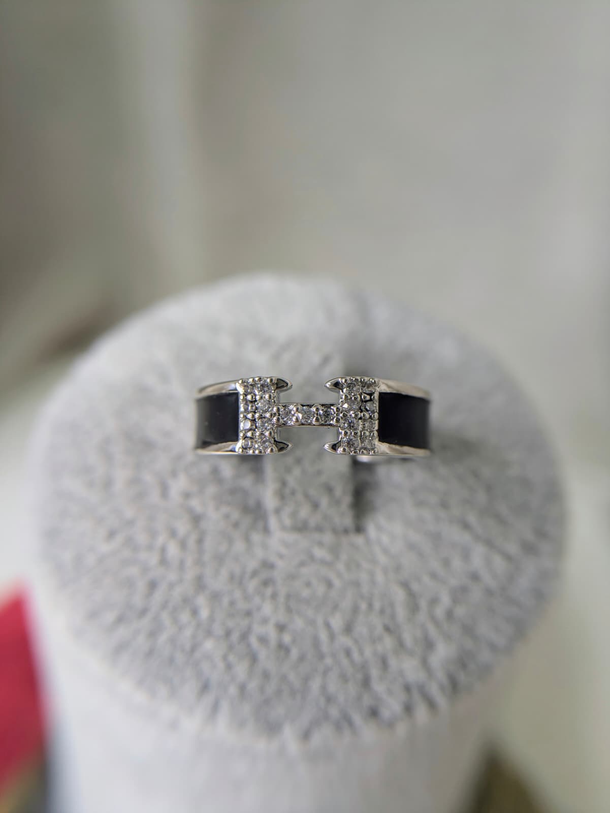 Sortija modelo SAREL